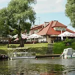 Zamek Dom Polonii 3*