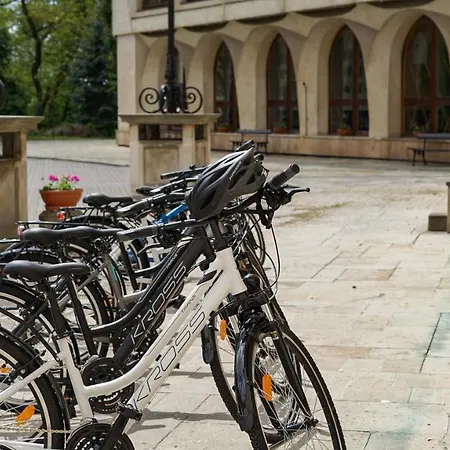 Szálloda Zamek Dom Polonii Pułtusk