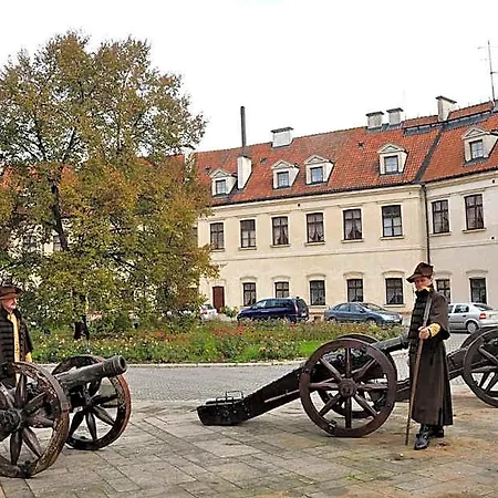 Hotel Zamek Dom Polonii