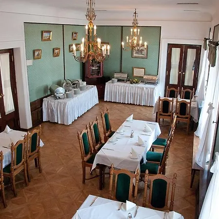 Hotel Hotel Zamek Pultusk Dom Polonii 3*