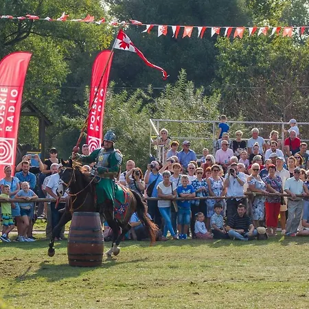 Zamek Dom Polonii 3* Pułtusk