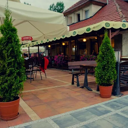 Hotel Zamek Pultusk Dom Polonii