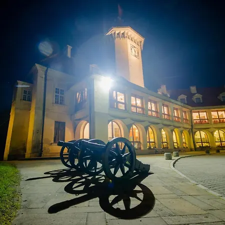 Hotel Hotel Zamek Pultusk Dom Polonii 3*