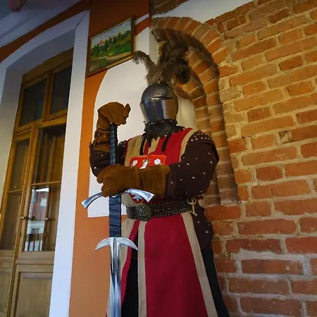 Zamek Dom Polonii Szálloda