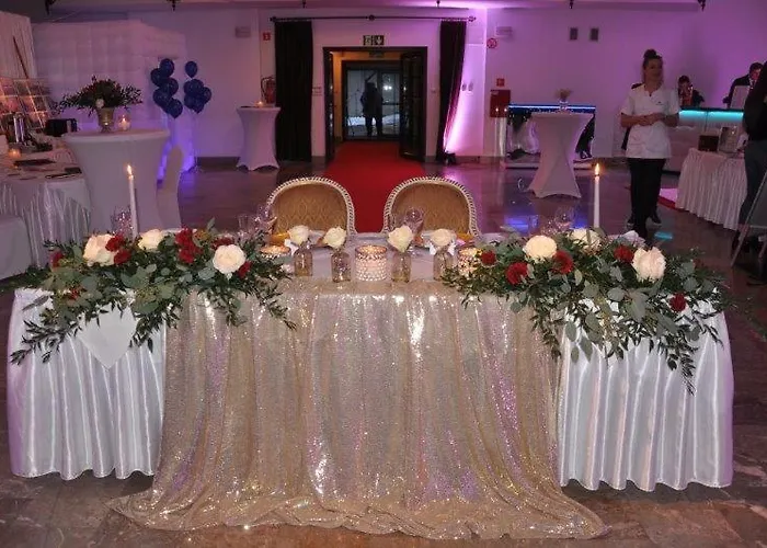 Zamek Dom Polonii Hotel 3*